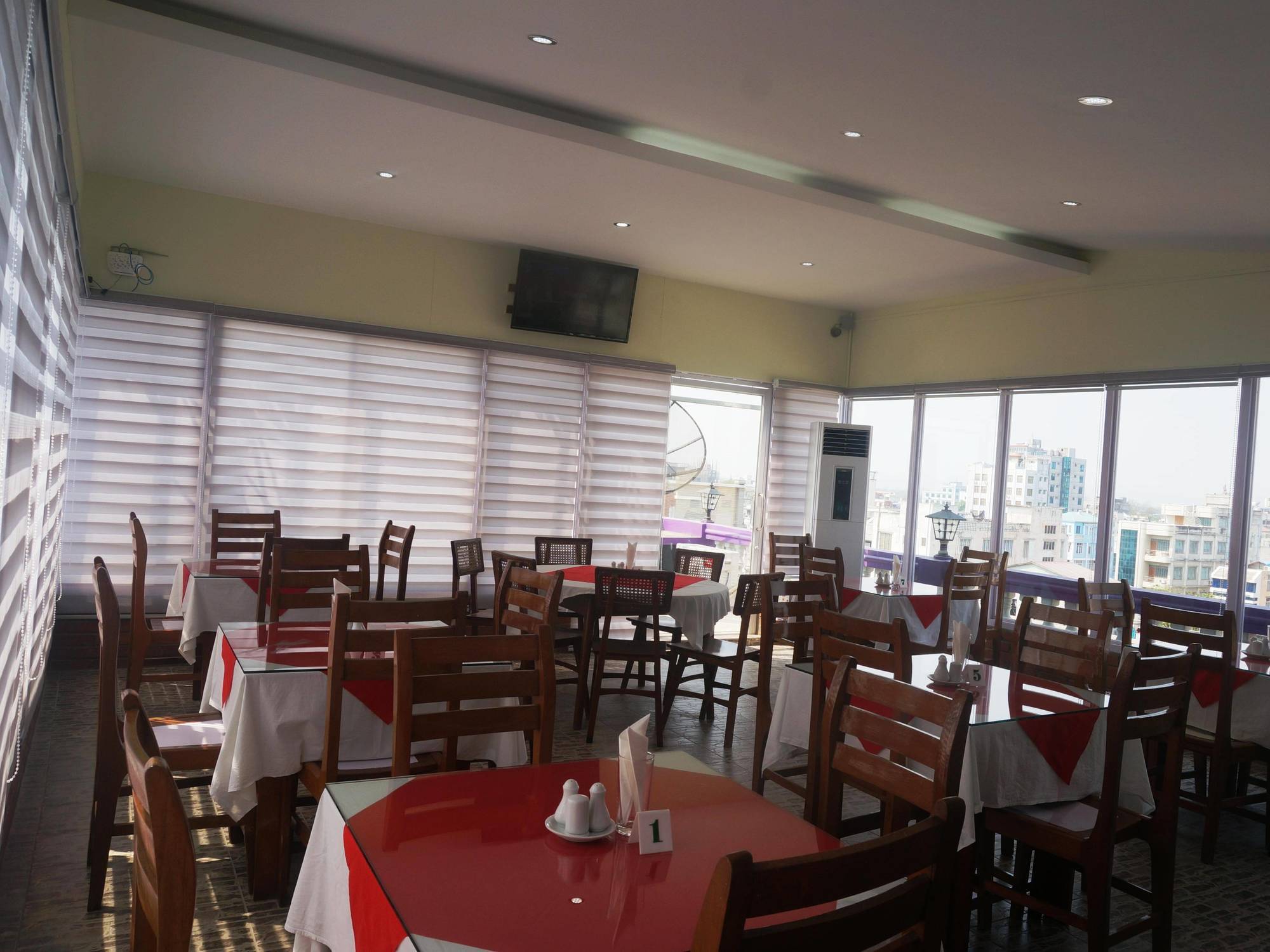 Fortune Hotel มัณฑะเลย์ ภายนอก รูปภาพ